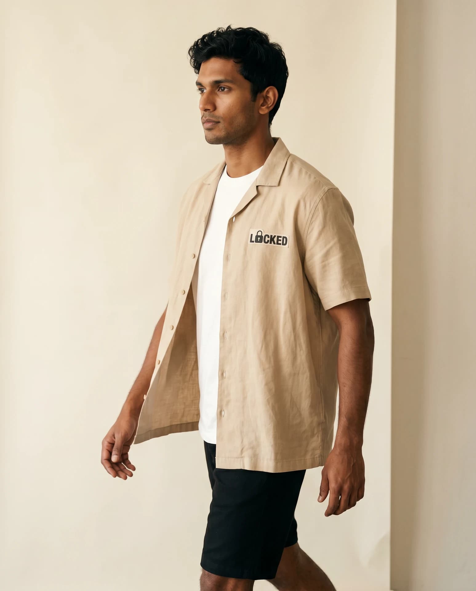 LOCKED Short-Sleeve Linen Shirt - Image 2